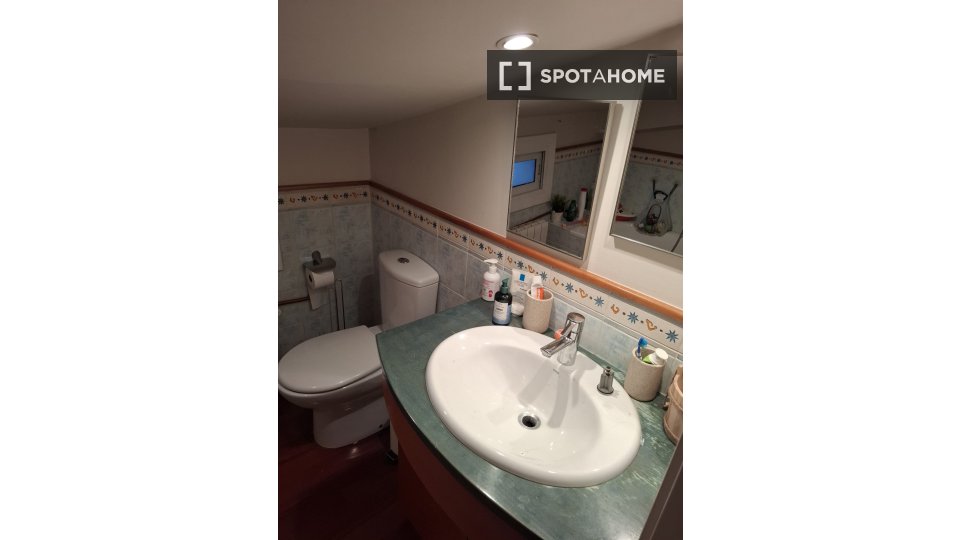 Double room Barcelona, 4 beds, 180m² — photo 2