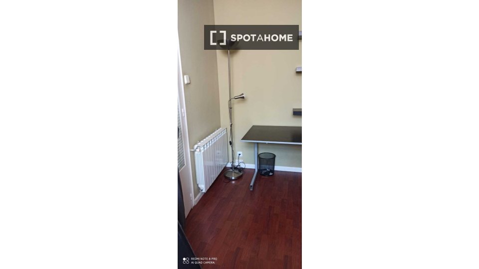 Double room Madrid, 5 beds, 150m² — photo 56