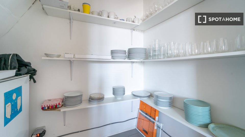 Double room Brussels, 4 beds, 70m² — photo 5