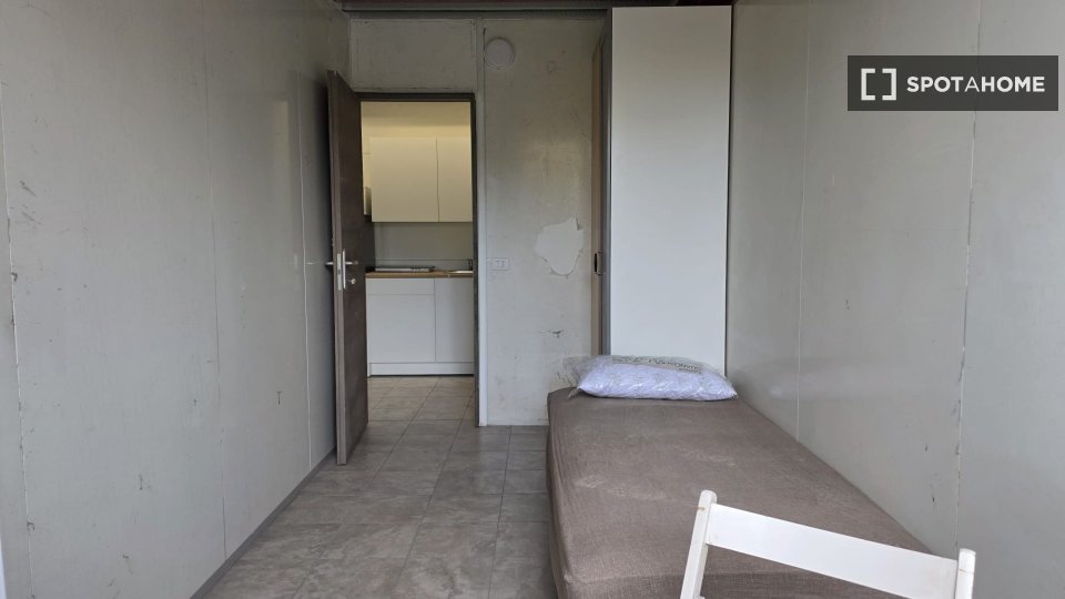 Double room Milan, 6 beds, 300m² — photo 1