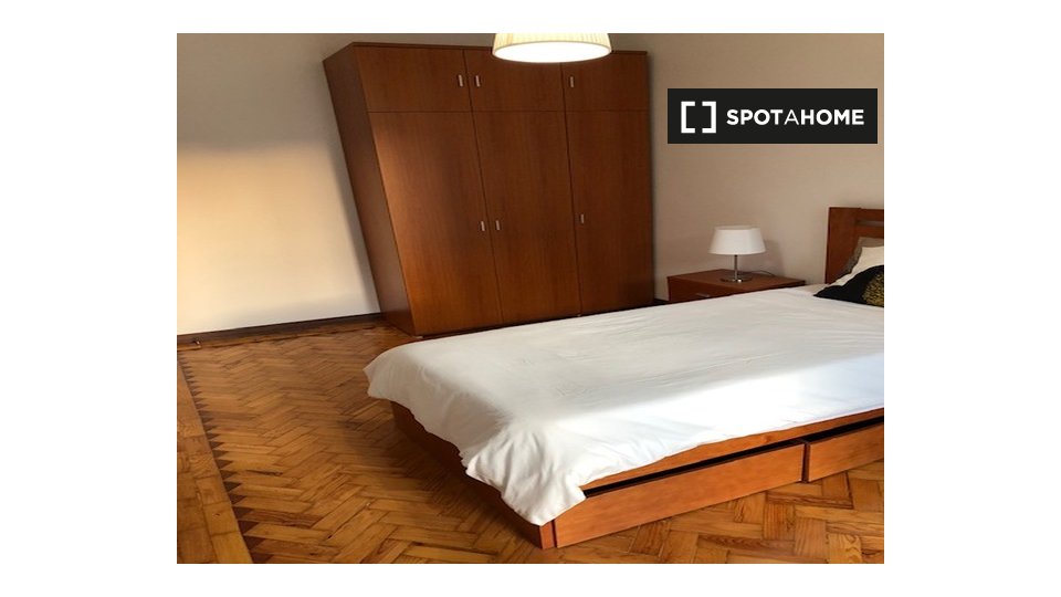 Double room Lisbon, 5 beds — photo 3