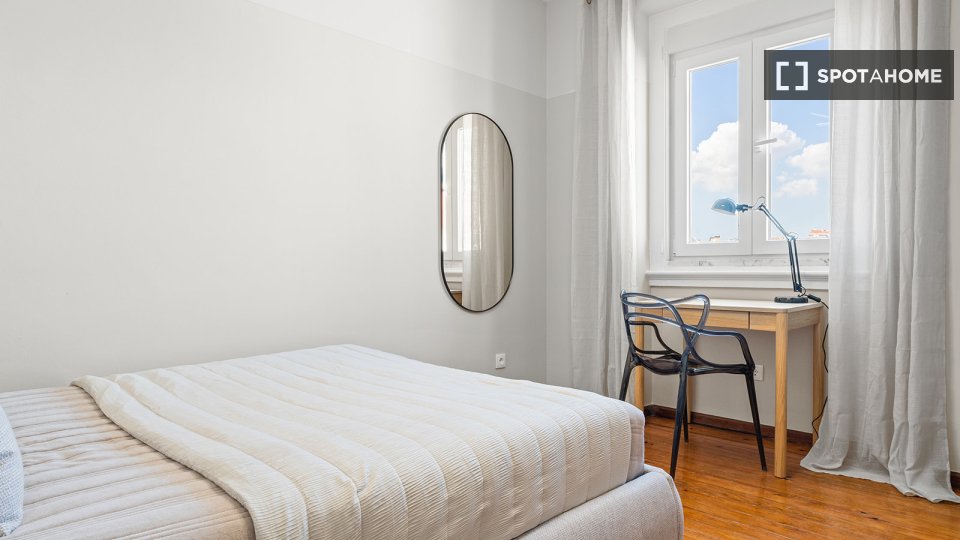 Double room Lisbon, 8 beds — photo 20