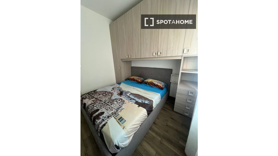 Double room Milan, 3 beds, 90m² — photo 30
