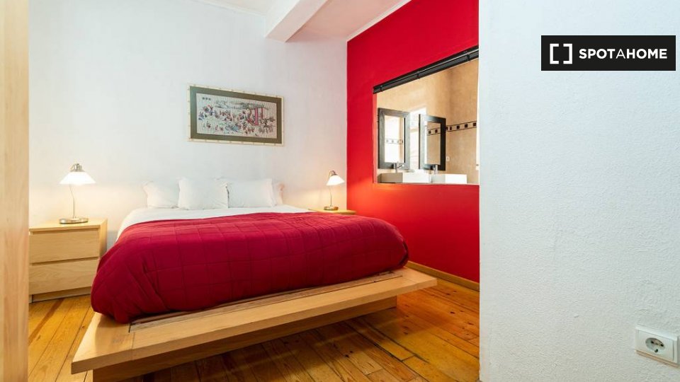 Apartment Lisbon, 2 beds — photo 13