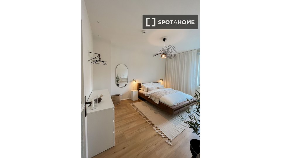 Apartment Berlin, 2 beds, 51m² — photo 3
