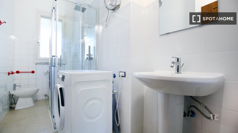 Double room Milan, 6 beds, 166m² — photo 26