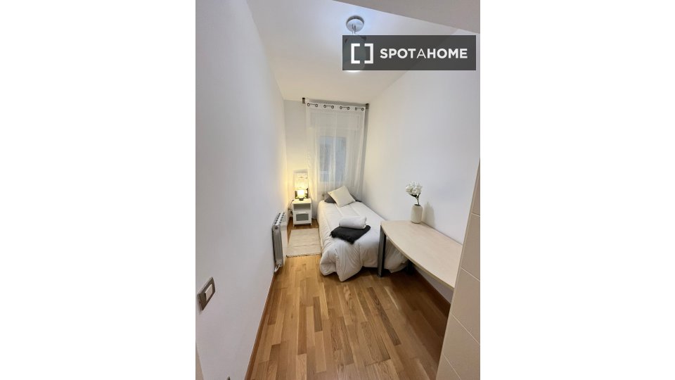 Double room Barcelona, 4 beds, 100m² — photo 60