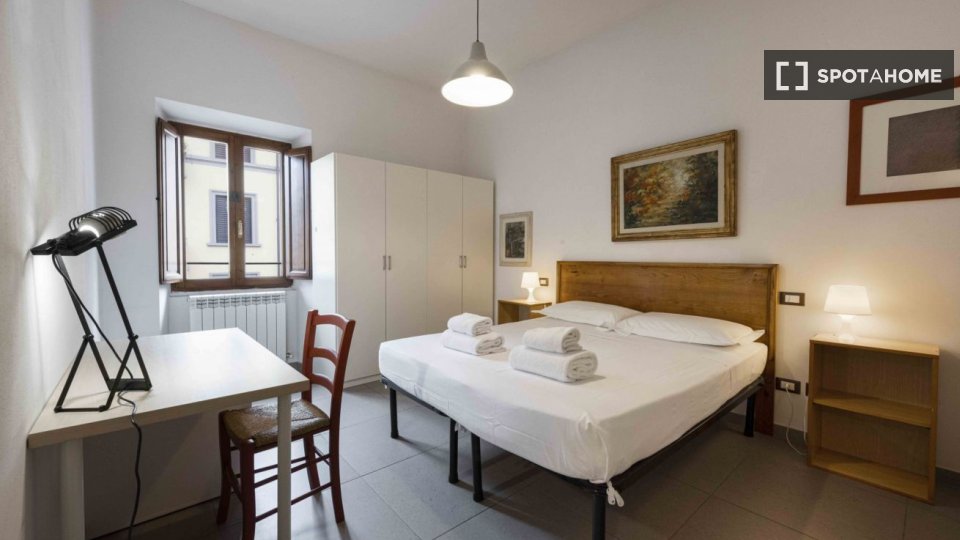 Apartment Florence, 3 beds — photo 16