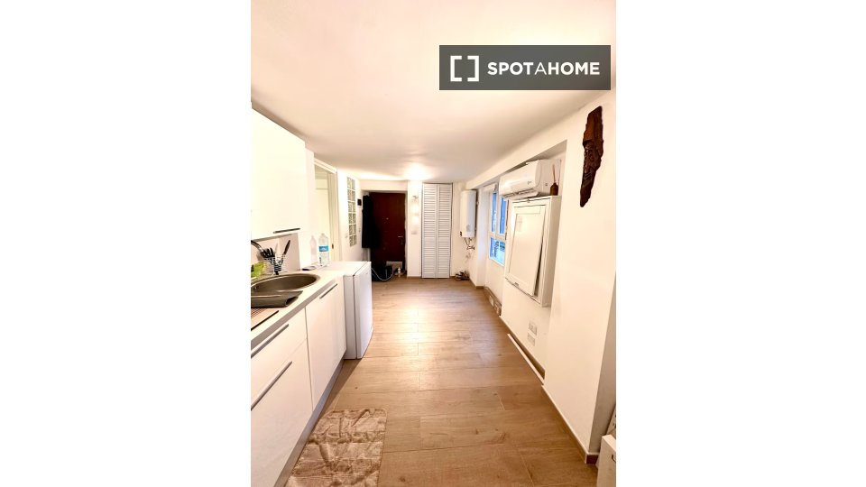 Apartment Milan, 1 bed, 30m² — photo 12