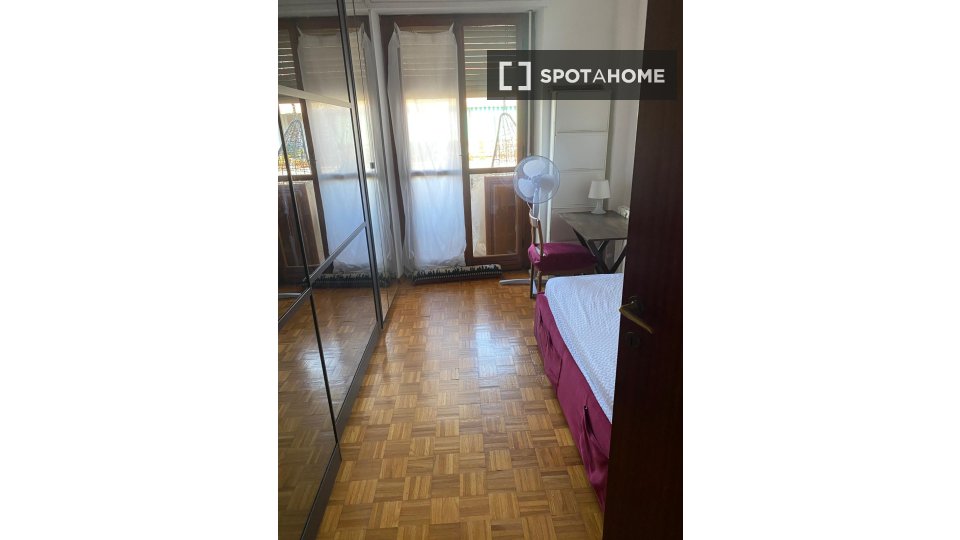 Double room Rome, 4 beds, 130m² — photo 18