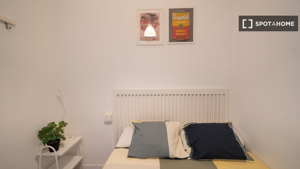 Habitación doble Barcelona, 5 habitaciones — foto 18