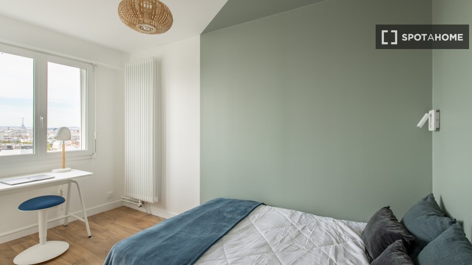 Double room Paris, 3 beds, 61m² — photo 4