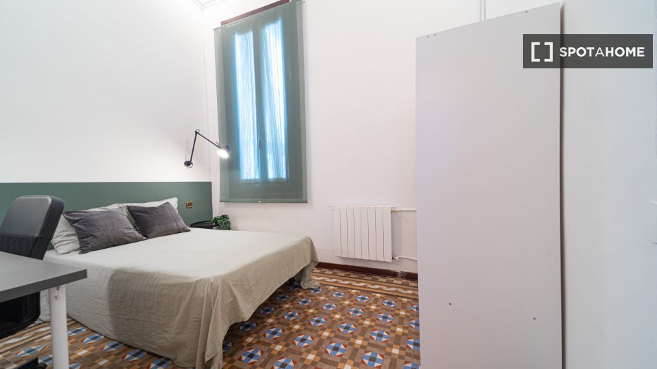 Double room Barcelona, 8 beds, 190m² — photo 14