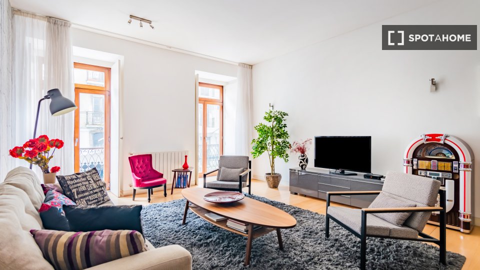 Apartment Lisbon, 3 beds — photo 9