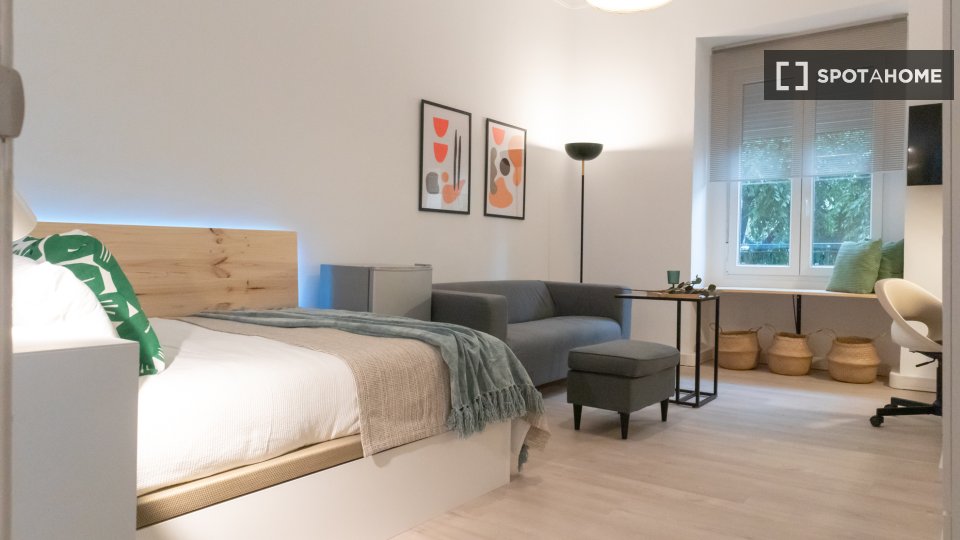 Double room Madrid, 7 beds — photo 15