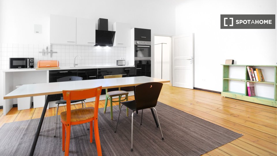 Apartment Berlin, 2 beds, 72m² — photo 8
