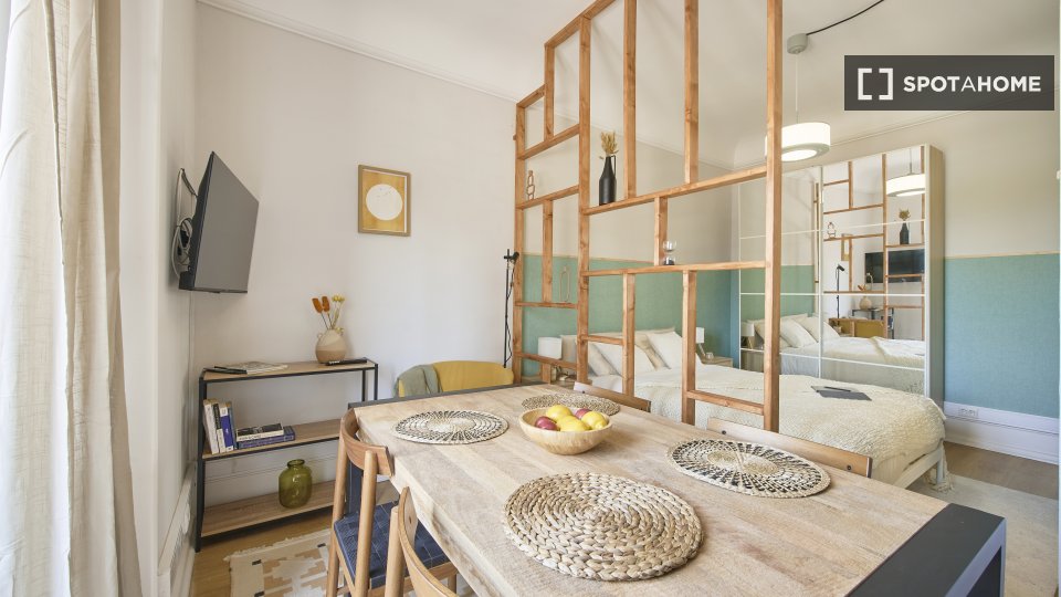 Apartment mono Lisbon — photo 19