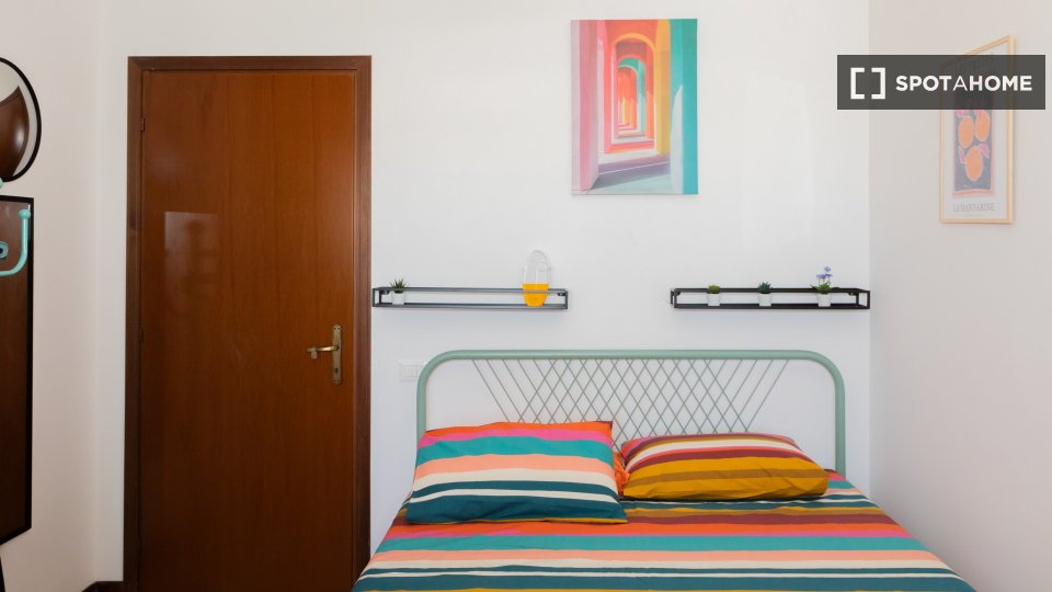 Double room Rome, 5 beds — photo 15