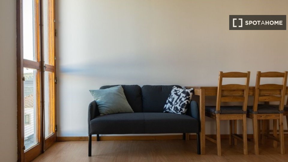 Double room Porto, 5 beds, 100m² — photo 18