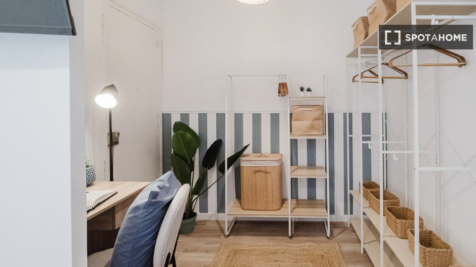 Double room Barcelona, 8 beds, 220m² — photo 40