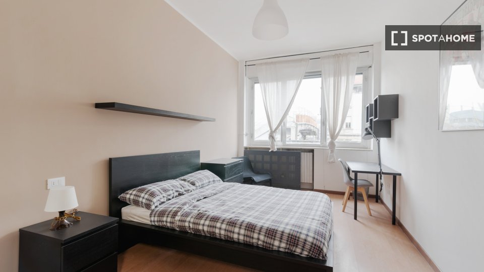 Double room Milan, 12 beds, 320m² — photo 11