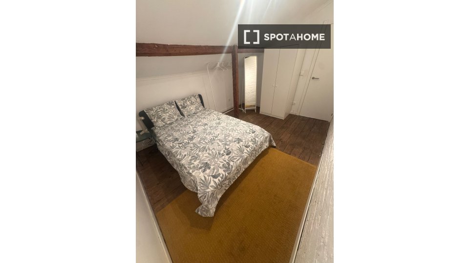 Apartment Lisbon, 2 beds, 80m² — photo 1