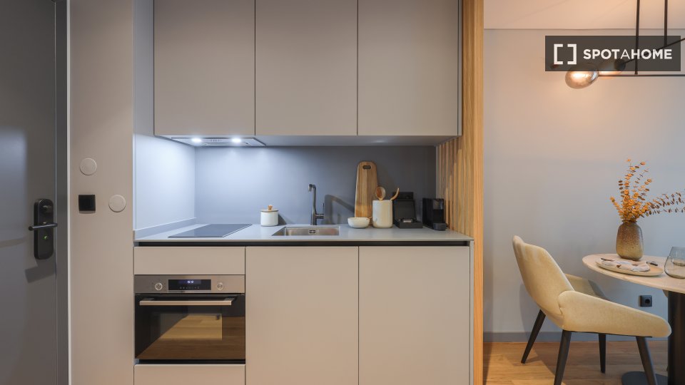 Apartment mono Porto, 25m² — photo 4