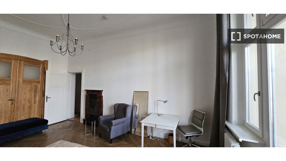 Double room Berlin, 4 beds, 130m² — photo 7