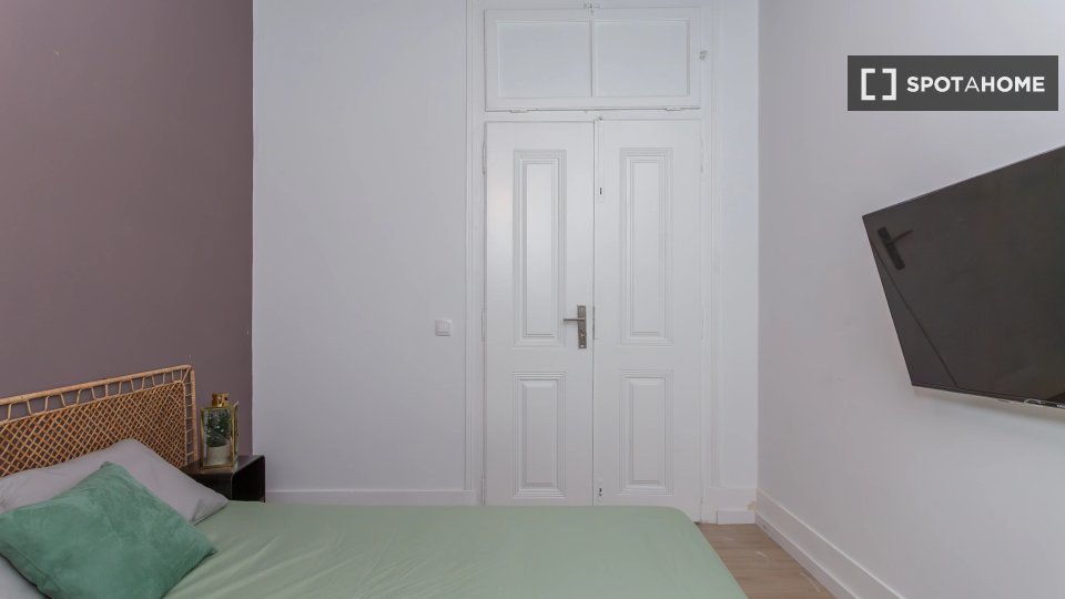 Double room Lisbon, 8 beds — photo 4
