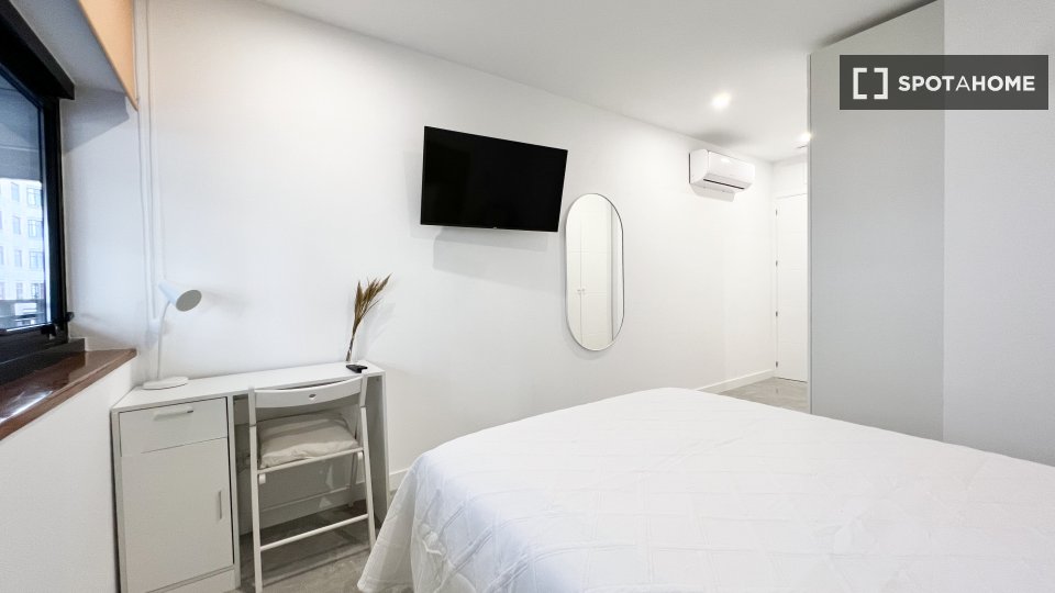 Apartment Madrid, 1 bed — photo 2