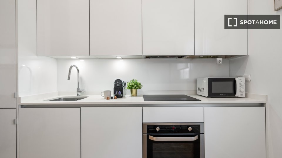Apartment Madrid, 2 beds, 50m² — photo 3