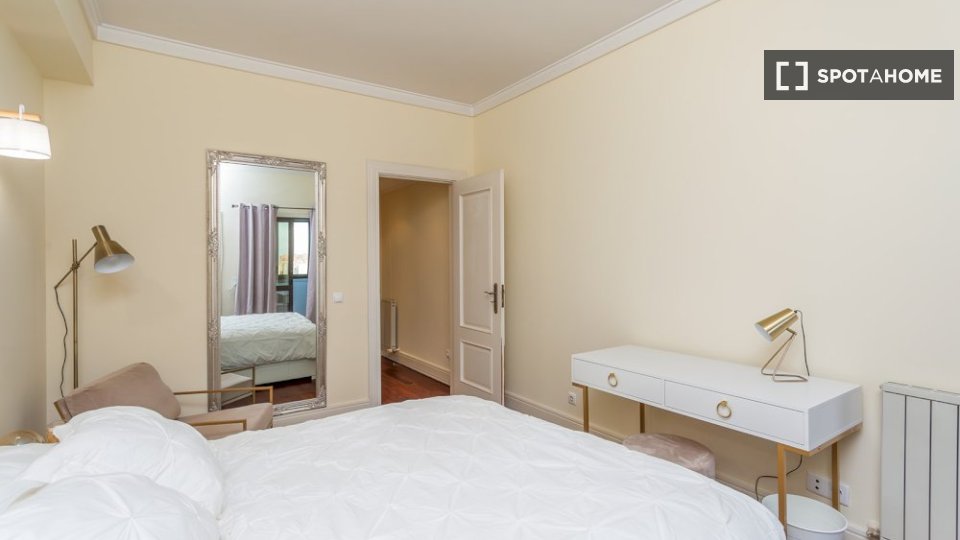 Double room Lisbon, 8 beds — photo 11