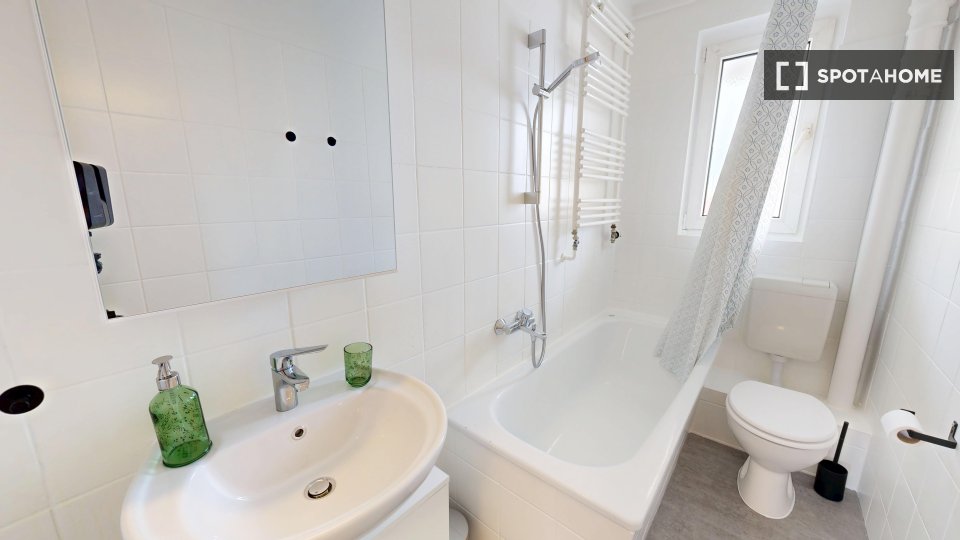 Apartment Berlin, 1 bed, 59m² — photo 8