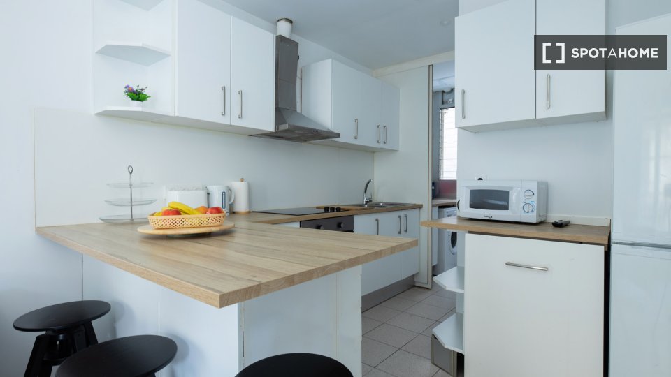 Double room Barcelona, 6 beds, 150m² — photo 14