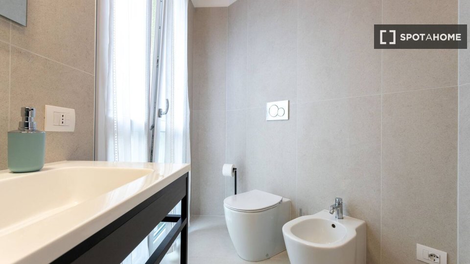 Apartment Milan, 2 beds, 85m² — photo 13