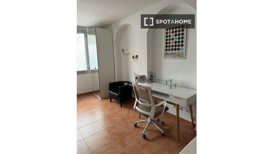 Apartment Barcelona, 1 bed, 50m² — photo 2