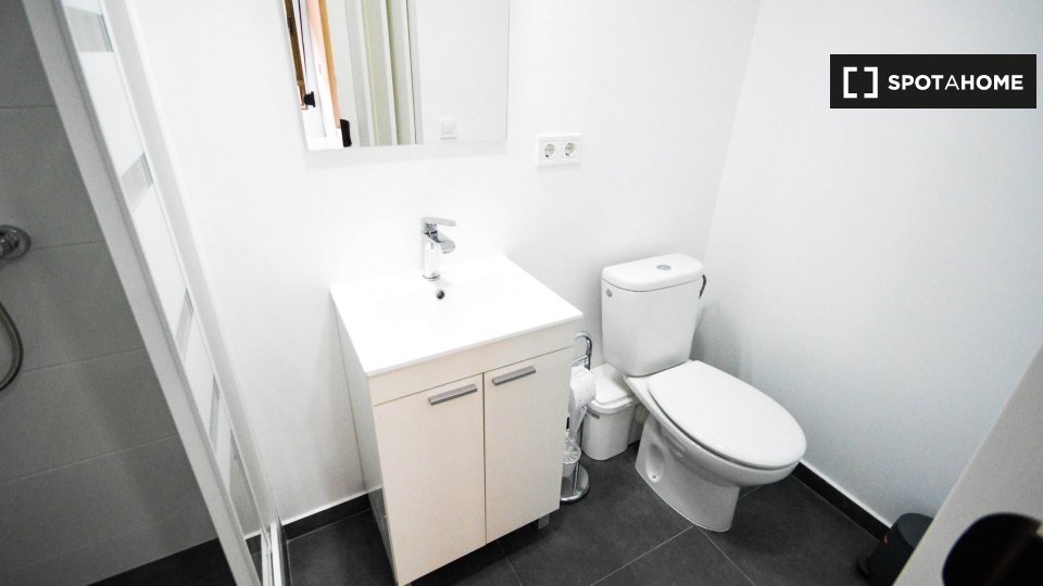 Double room Valencia, 5 beds — photo 18
