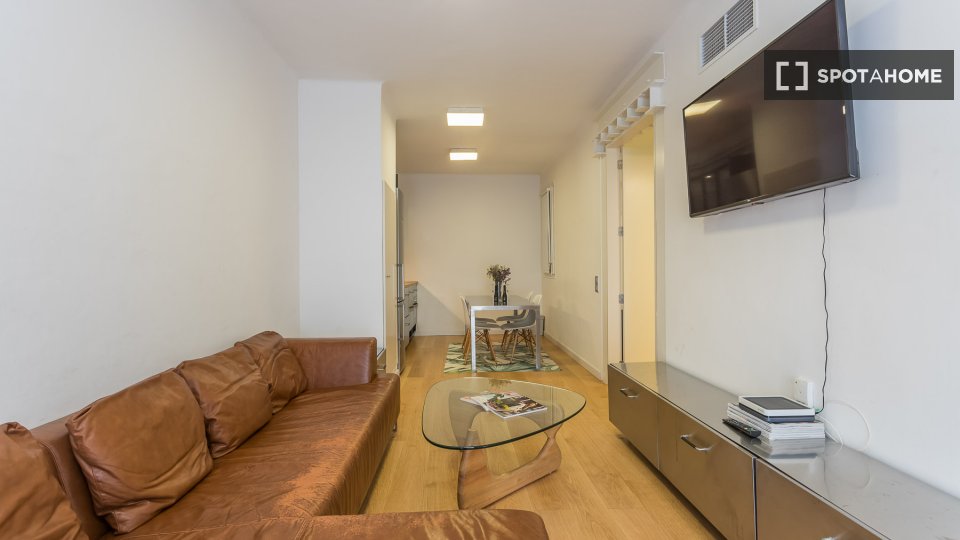 Apartment Barcelona, 2 beds, 55m² — photo 17