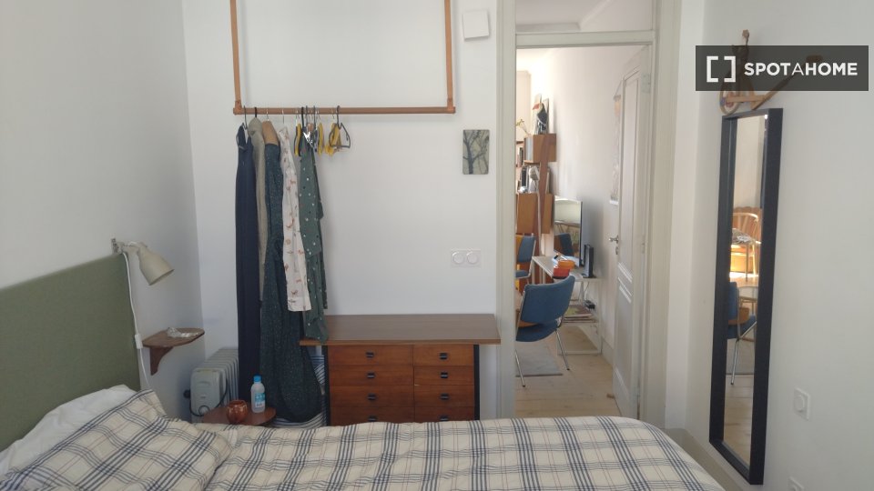 Apartment Lisbon, 2 beds, 60m² — photo 15