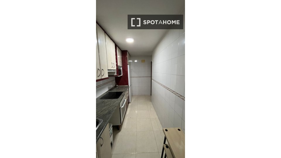 Apartment Madrid, 3 beds, 70m² — photo 2