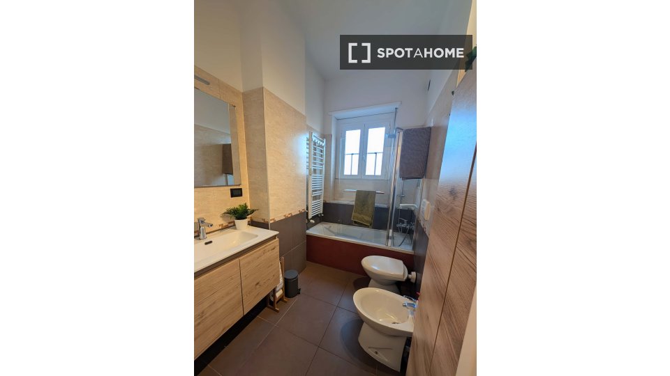 Apartment Turin, 1 bed, 67m² — photo 13