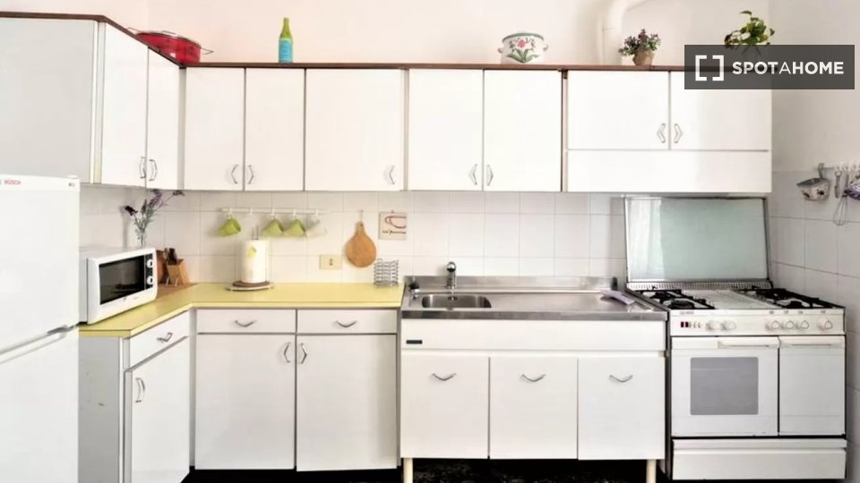 Apartment Genoa, 1 bed — photo 4