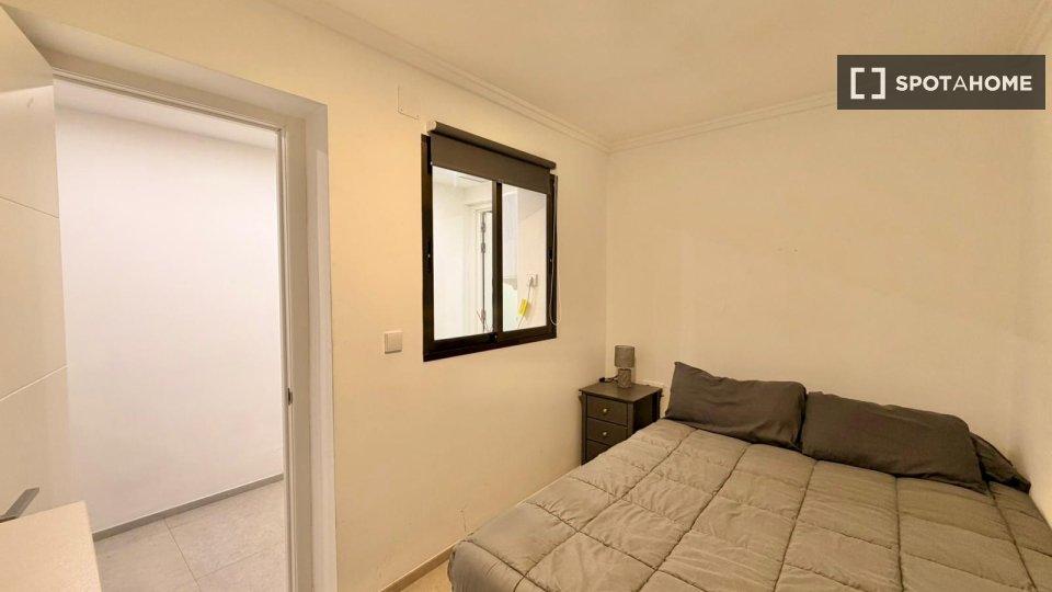 Apartment Valencia, 3 beds, 97m² — photo 5
