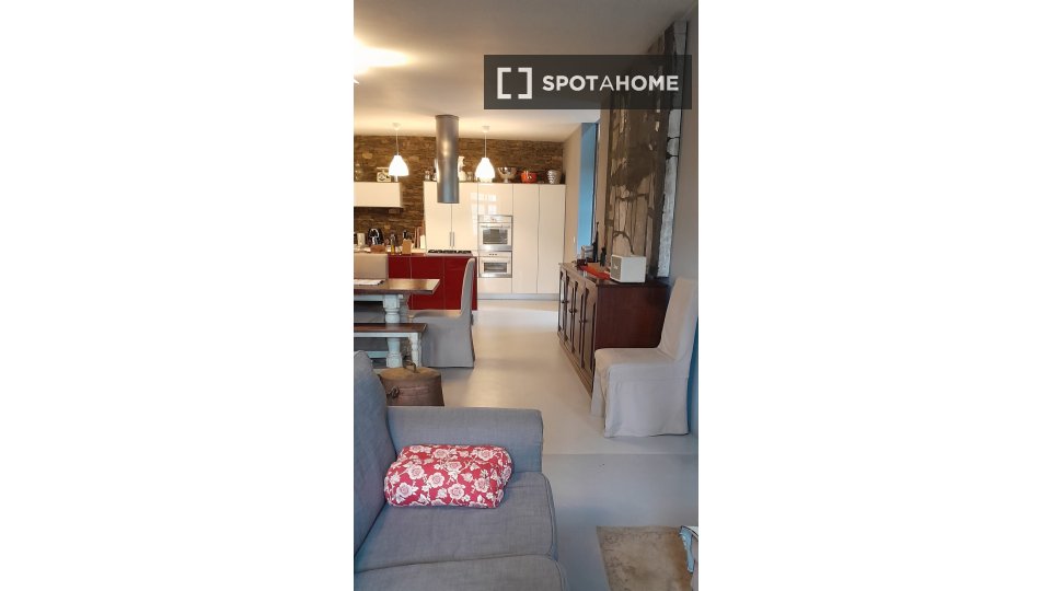 Double room Porto, 3 beds, 300m² — photo 1