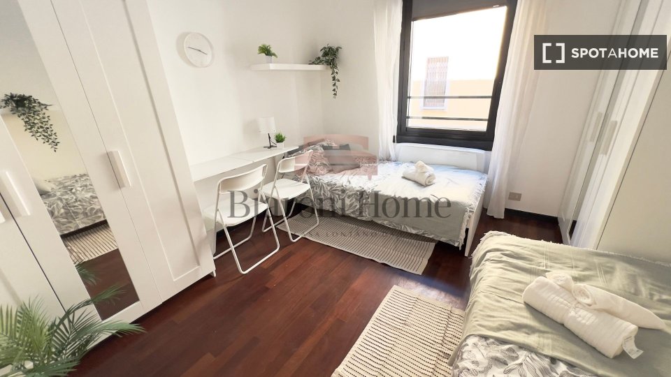 Double room Milan, 4 beds, 100m² — photo 11
