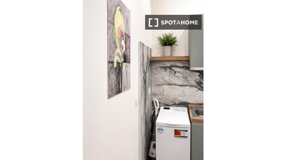 Apartment Milan, 1 bed — photo 6