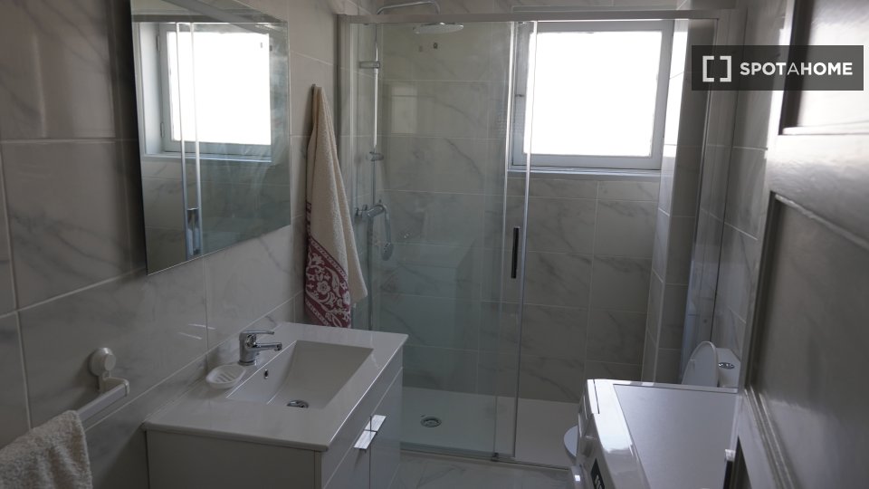 Double room Porto, 2 beds — photo 11