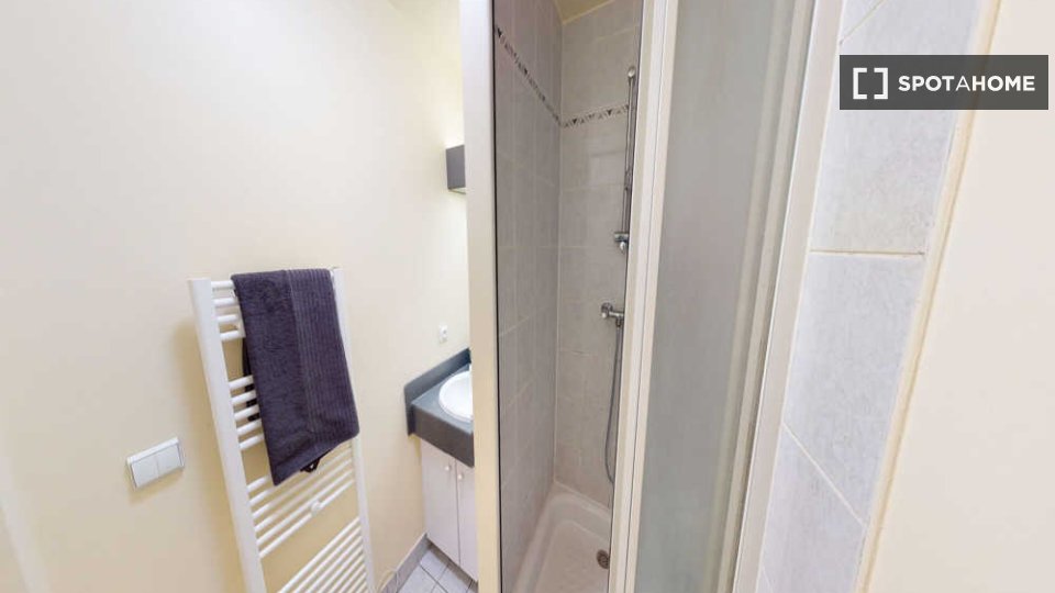 Double room Paris, 4 beds, 90m² — photo 9