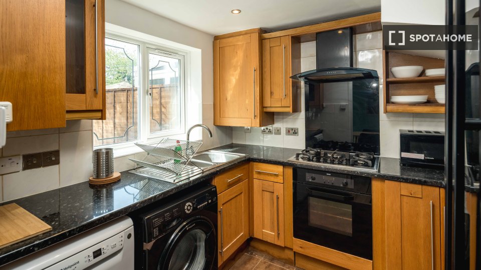 Apartment London, 3 beds — photo 11