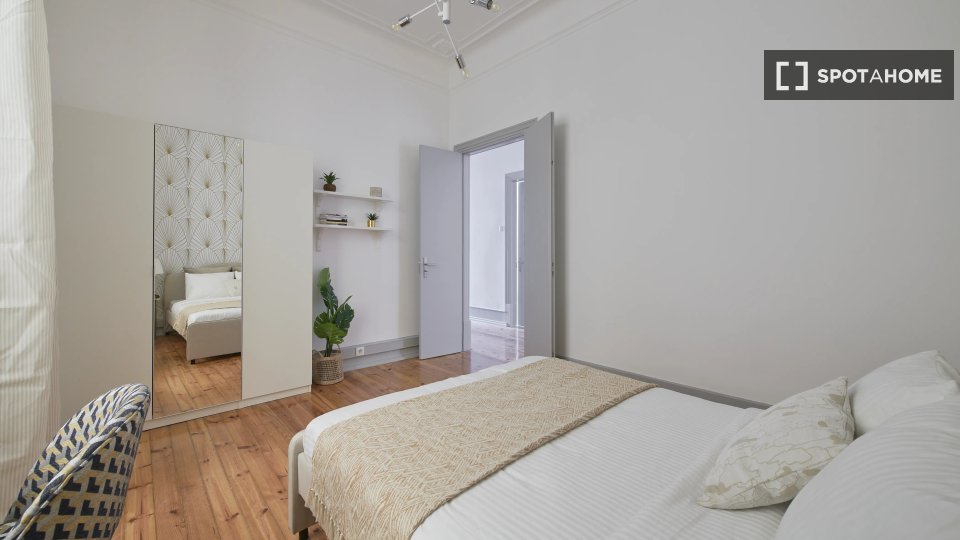 Double room Lisbon, 10 beds — photo 15